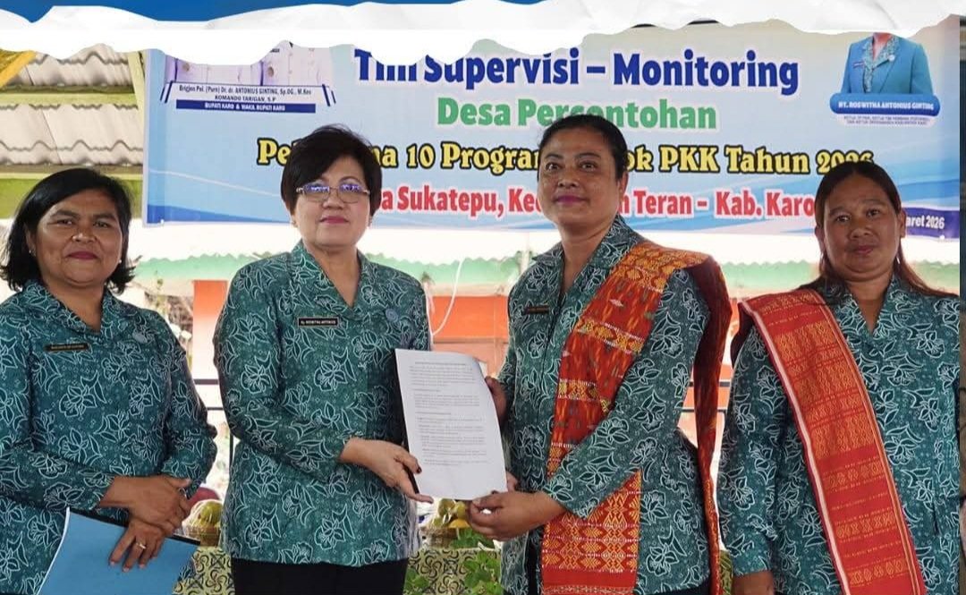 Perkuat Implementasi 10 Program Pokok PKK, Ny. Roswhita Antonius Ginting Pimpin Supervisi ke Desa Rumah Kabanjahe dan Desa Sukatepu